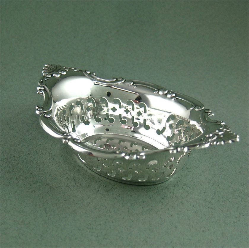   Cromwell 4780 Sterling Nut Dish Pierced Scroll Fan Design No Tax