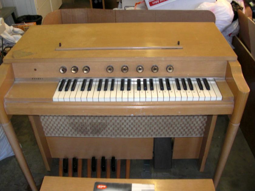 Vintage 1960s Thomas Electronic Organ Player Model G 1, 117V+Music 