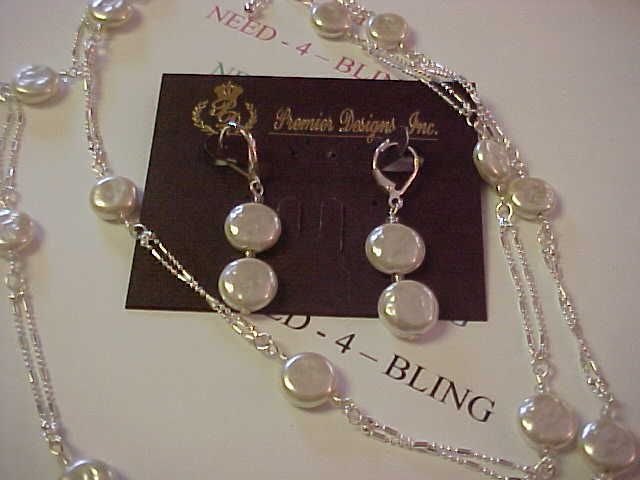 PREMIER DESIGNS JEWELRY SERENITY FAUX COIN PEARLS NECKLACE & EARRINGS 